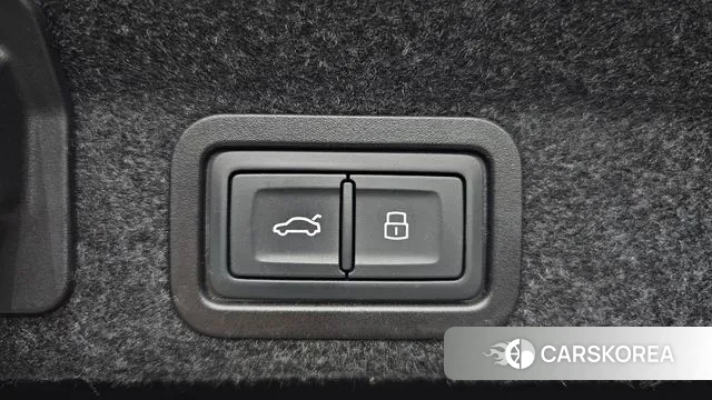 Audi A6 (C8) id 3453959 из Кореи 11