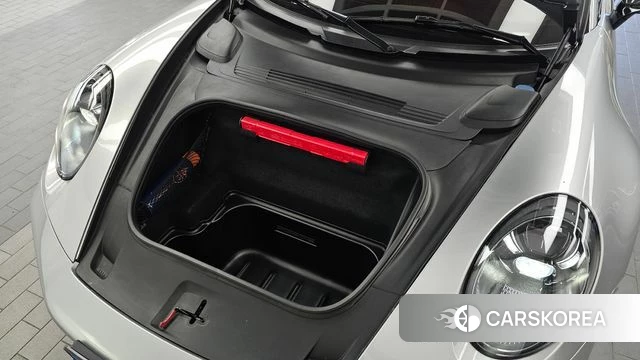 Porsche 911(992) id 4863667 из Кореи 11