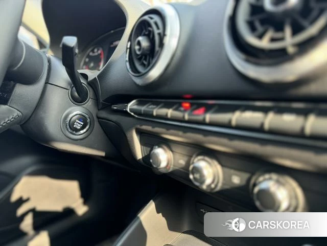 Audi A3 id 4254538 из Китая 11