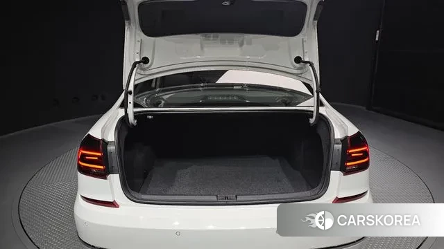 Volkswagen The New Passat id 3193555 из Кореи 11