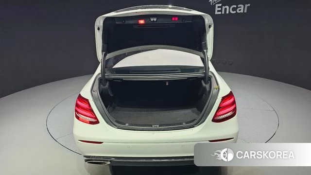 Mercedes-Benz E-Class W213 id 4331494 из Кореи 11