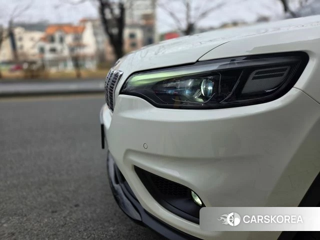 Jeep Cherokee (KL) id 3845844 из Кореи 11