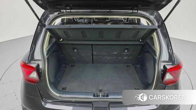 Hyundai Venue id 4415368 из Кореи 11