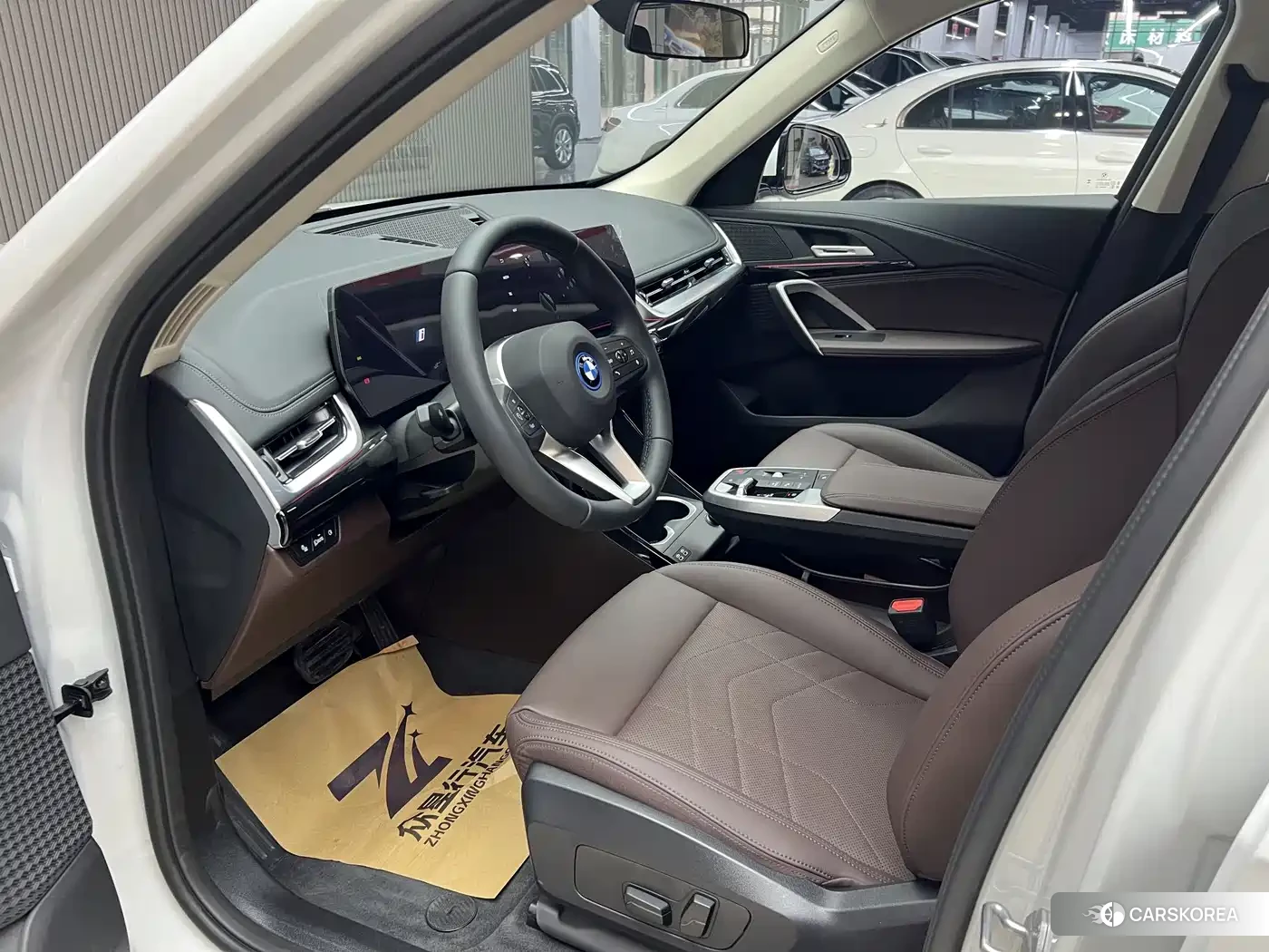 BMW iX1 id 4539015 из Китая 11
