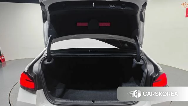 BMW 5 Series (G30) id 4308820 из Кореи 11