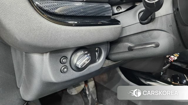 Mini Cooper Clubman id 4292524 из Кореи 11