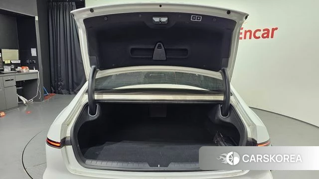 Hyundai Grandeur (GN7) id 4584956 из Кореи 11