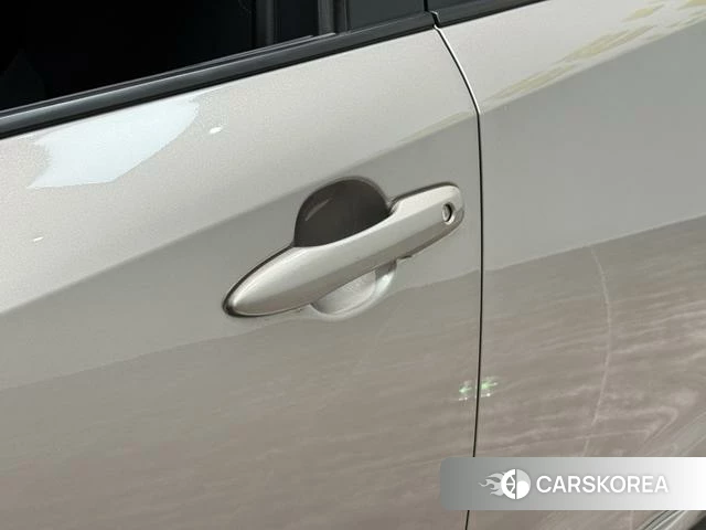 Toyota Corolla id 4254444 из Китая 11
