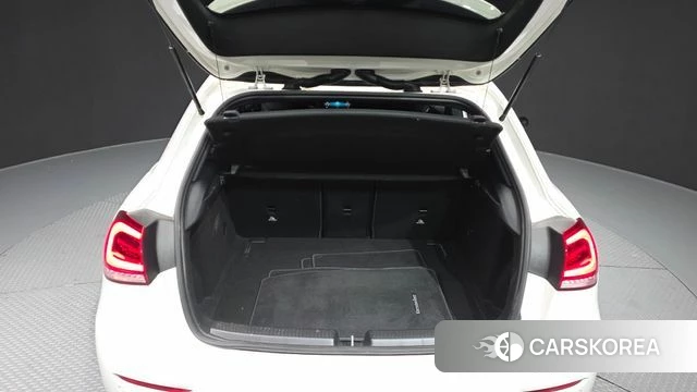 Mercedes-Benz A-Class W177 id 4416838 из Кореи 11