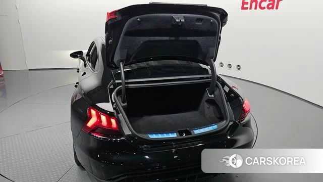 Audi e-Tron GT id 4434026 из Кореи 11