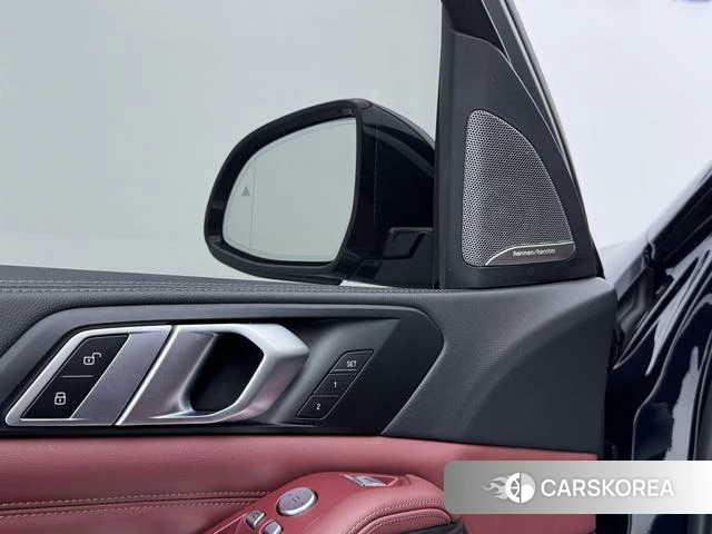 BMW X5 id 4272057 из Китая 11