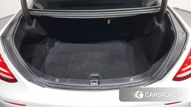 Mercedes-Benz E-Class W213 id 3677659 из Кореи 11
