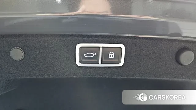 Hyundai Grandeur (GN7) id 2905410 из Кореи 11