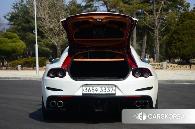 Ferrari GTC4 Russo id 3814205 из Кореи 11