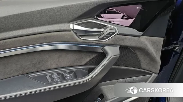 Audi e-Tron id 3650346 из Кореи 11