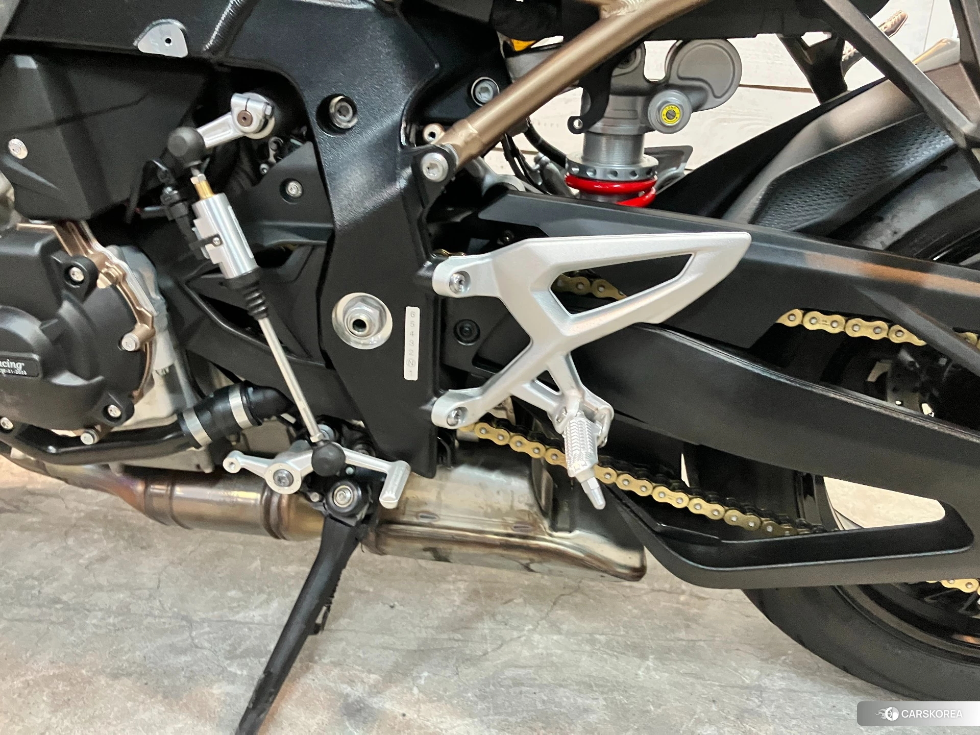 Проданный BMW S1000R id 4373851 из Японии, фото 11