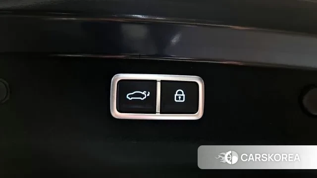 Hyundai Grandeur Hybrid (GN7) id 2910078 из Кореи 11