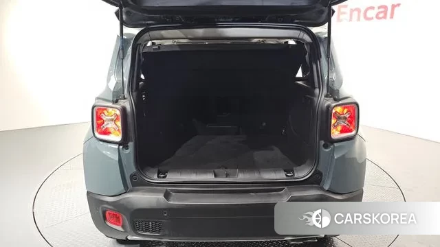 Jeep Renegade id 3248982 из Кореи 11