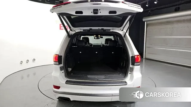 Jeep Grand Cherokee id 3038749 из Кореи 11