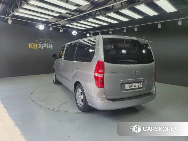 Hyundai The New Grand Starex id 3772847 из Кореи 11