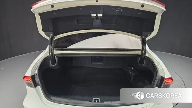 Hyundai The New Grandeur IG Hybrid id 3311567 из Кореи 11