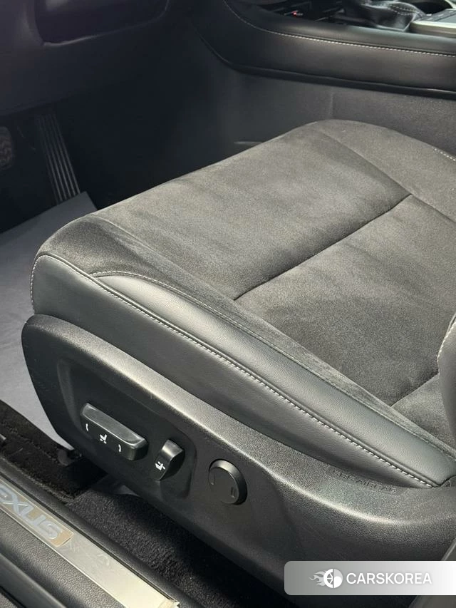Lexus RX id 4262175 из Китая 11