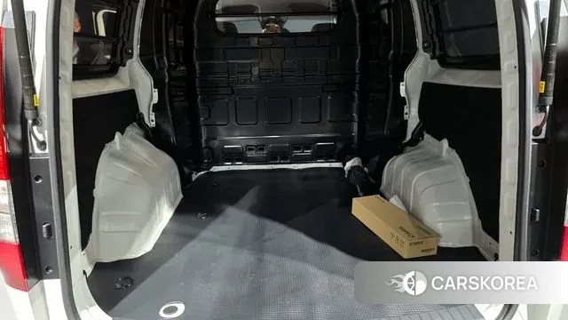 Hyundai Staria id 3624246 из Кореи 11