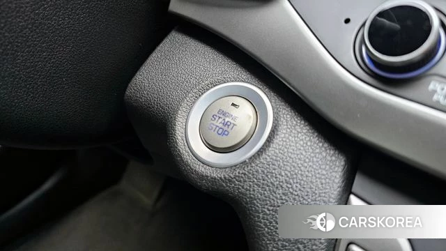 Hyundai Avante AD id 4417425 из Кореи 11