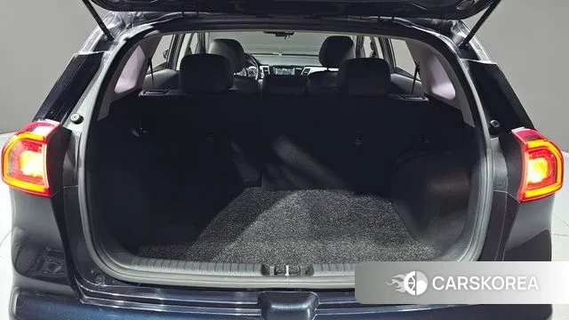 Kia Niro id 3060790 из Кореи 11