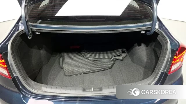 Hyundai The New Avante AD id 3345117 из Кореи 11