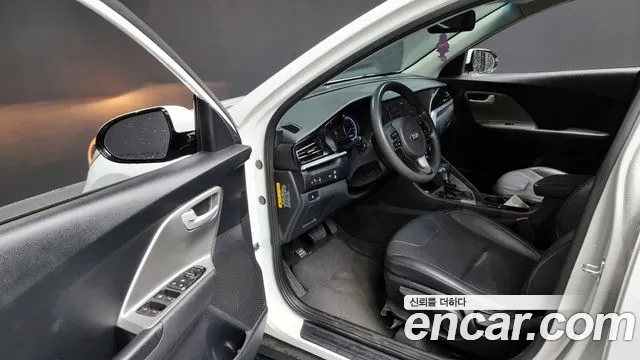 Kia The New Niro id 2691306 из Кореи 11