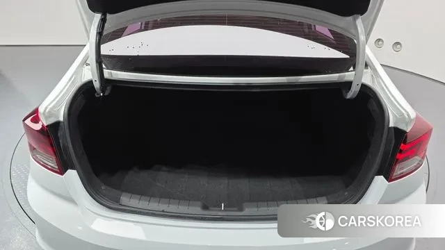 Hyundai The New Avante AD id 3374690 из Кореи 11