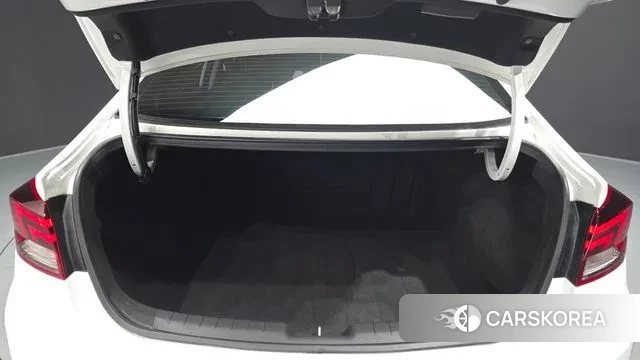 Hyundai The New Avante AD id 3013585 из Кореи 11