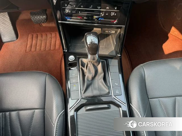 Volkswagen Passat id 4261341 из Китая 11