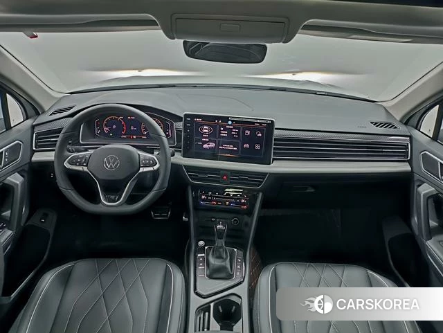 Volkswagen Tiguan L id 4261343 из Китая 11
