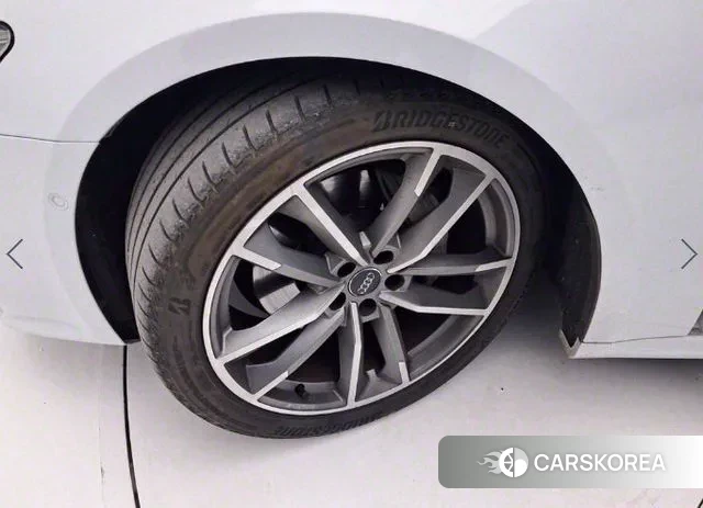 Audi A7 (4K) id 2890962 из Кореи 11