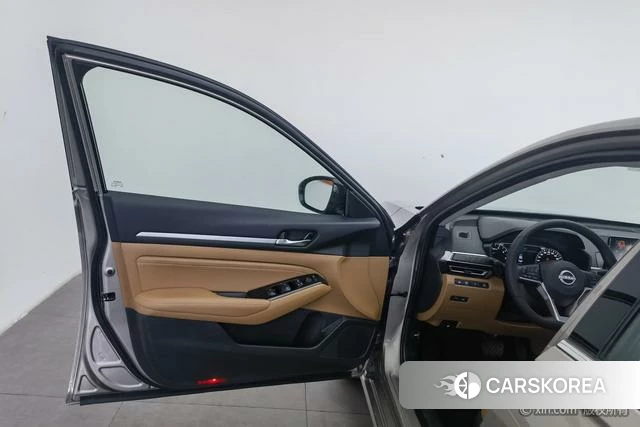 Nissan Teana id 4253654 из Китая 11