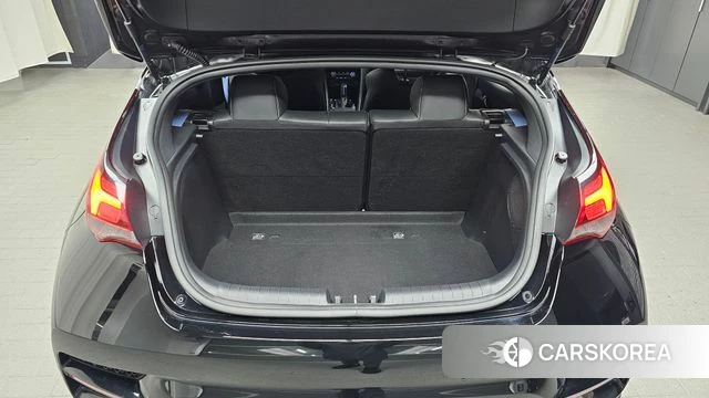 Hyundai Veloster (JS) id 3872782 из Кореи 11