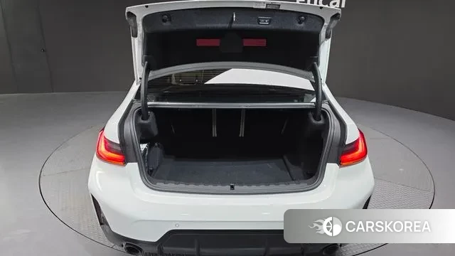 BMW 3 Series (G20) id 3482511 из Кореи 11