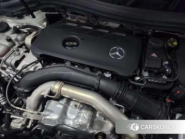 Mercedes-Benz GLA - Class H247 id 3769486 из Кореи 11