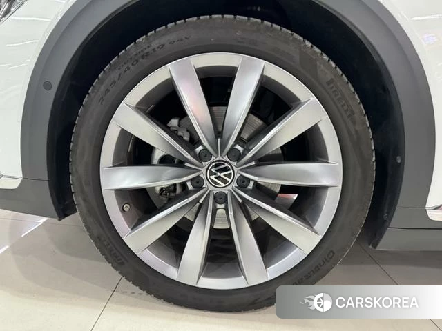 Volkswagen CC id 4348552 из Китая 11