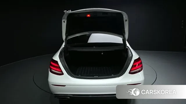 Mercedes-Benz E-Class W213 id 3140003 из Кореи 11