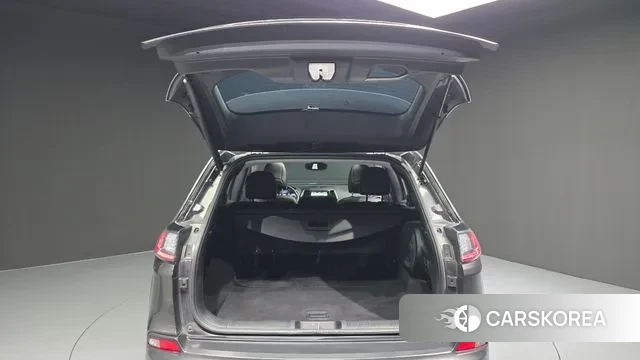 Jeep Cherokee (KL) id 3291493 из Кореи 11