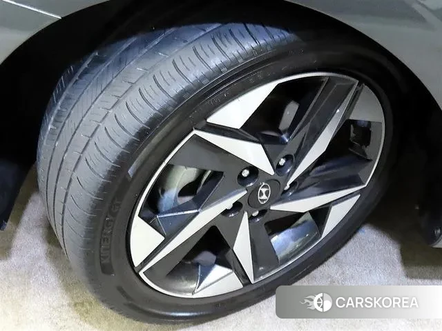 Hyundai Avante (CN7) id 3707582 из Кореи 11