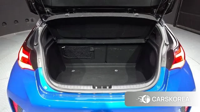 Hyundai Veloster (JS) id 3718212 из Кореи 11