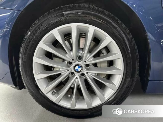 BMW 5 Series (G30) id 3791998 из Кореи 11