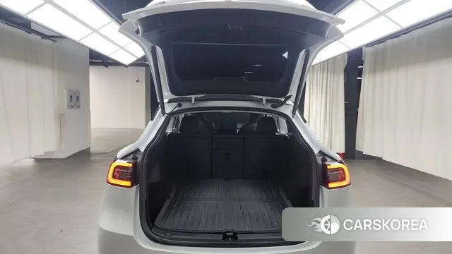 Tesla Model Y id 3100690 из Кореи 11