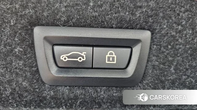 BMW 5 Series (G30) id 3412362 из Кореи 11