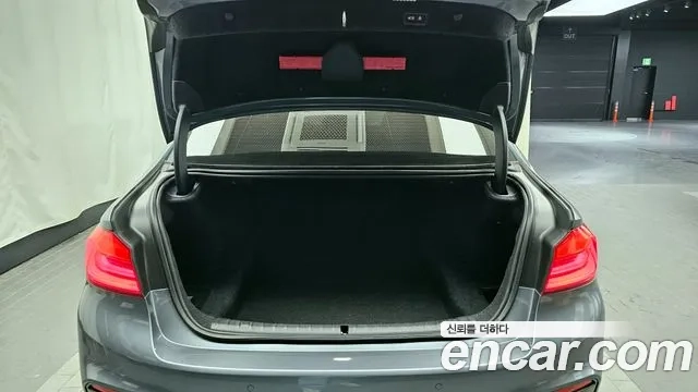 BMW 5 Series (G30) id 2951372 из Кореи 11