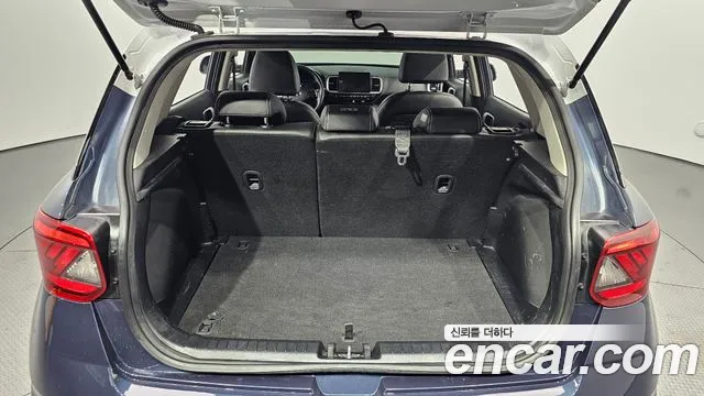 Hyundai Venue id 2207989 из Кореи 11